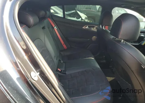 2023 Kia Stinger Gt2 z USA, uszkodzony, nr VIN KNAE55LC2P6126357